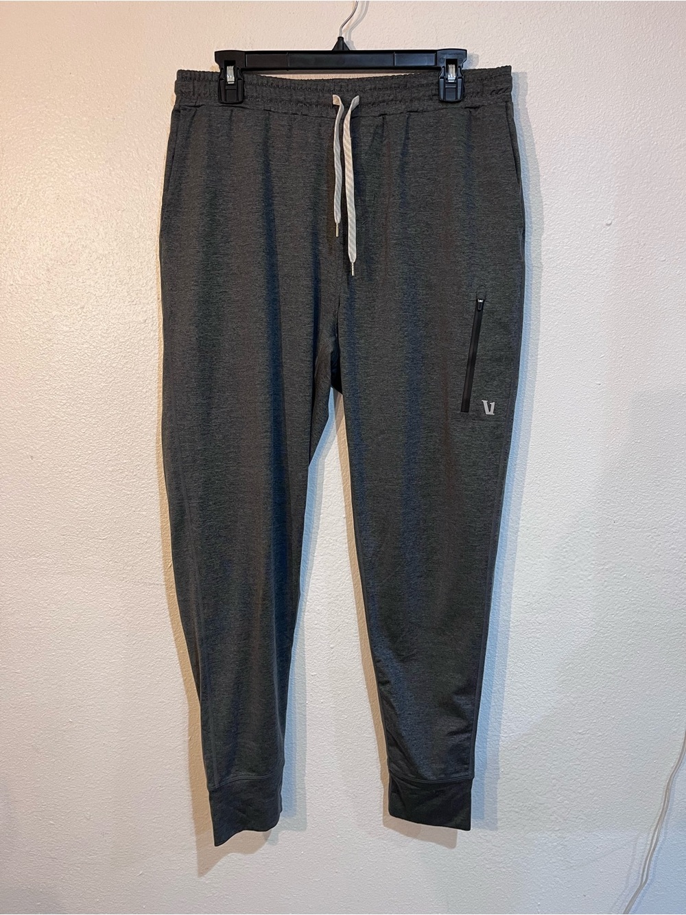 Vuori Mens Medium Sunday Performance Jogger Pants